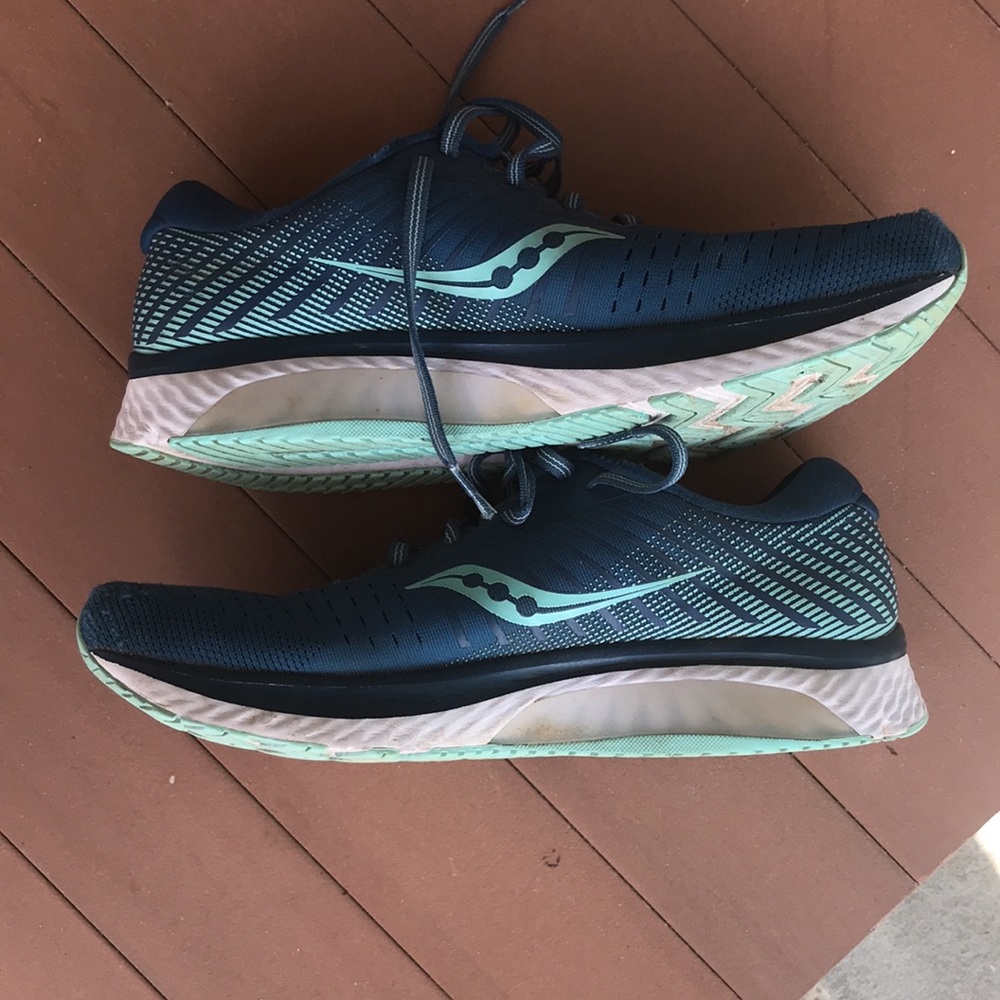 Saucony Guide 13 Women’s Running Sneakers